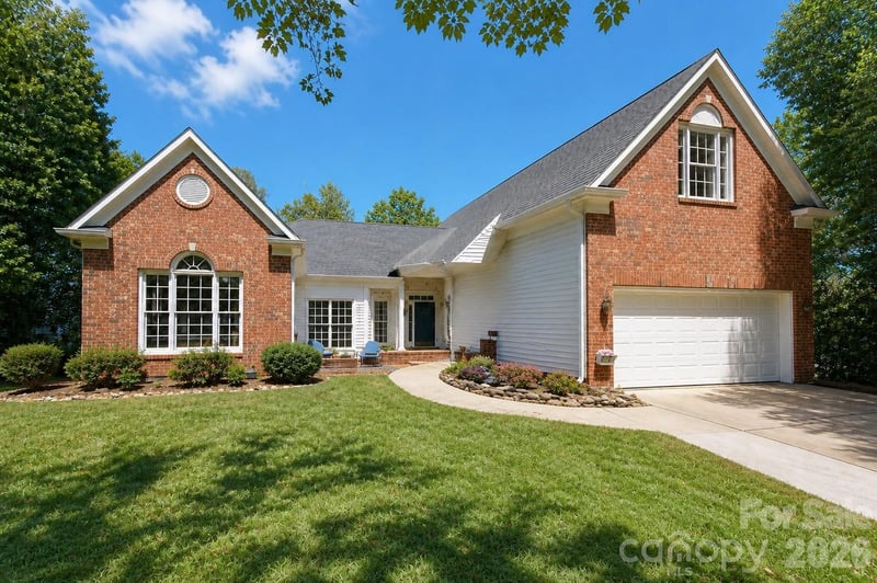 5508 Tullamore Lane, Charlotte, NC - 4 beds, 3 baths, 2,751 sqft - $519,900