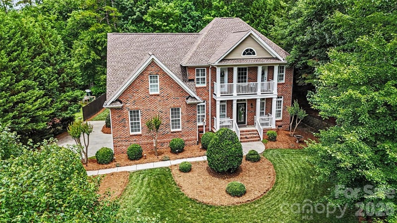 2848 Arrowwood Lane, Rock Hill, SC - 5 beds, 3 baths, 2,602 sqft - $650,000
