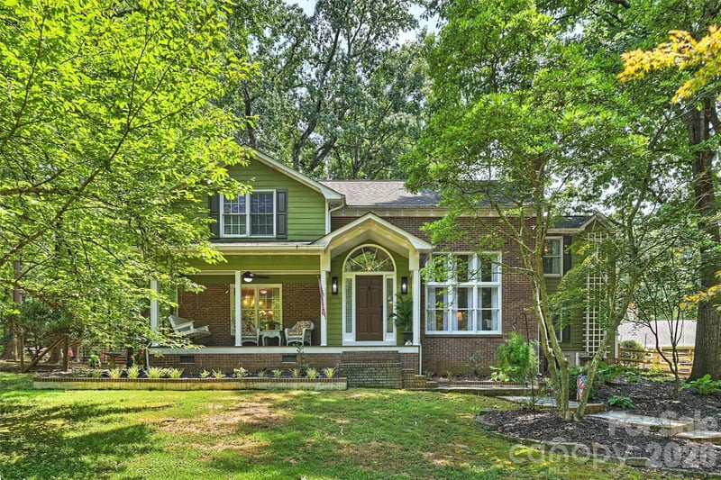 1213 Diana Lee Lane, Monroe, NC - 3 beds, 2.5 baths, 3,265 sqft - $669,000