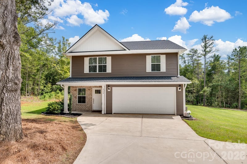 219 W North Corner Road, Lancaster, SC - 4 beds, 2.5 baths, 2,095 sqft - $445,000
