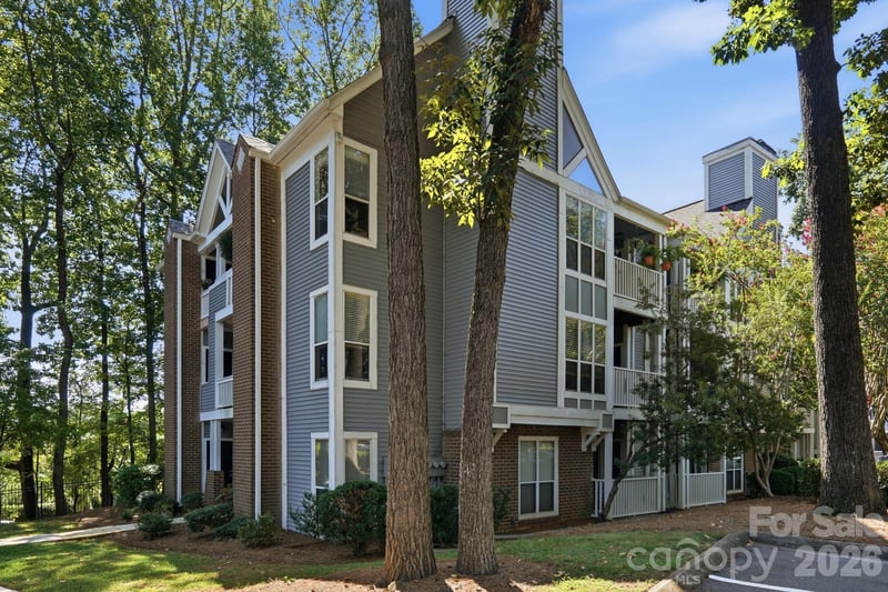 2510 Cranbrook Lane Apt 6, Charlotte, NC - 1 bed, 1 bath, 667 sqft - $179,900