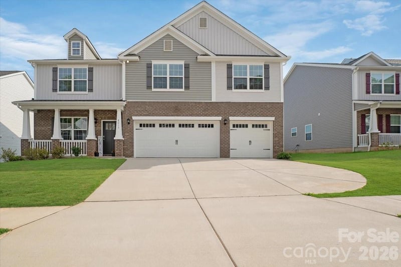 8013 Kennesaw Drive, Gastonia, NC - 5 beds, 4.5 baths, 3,432 sqft - $489,500