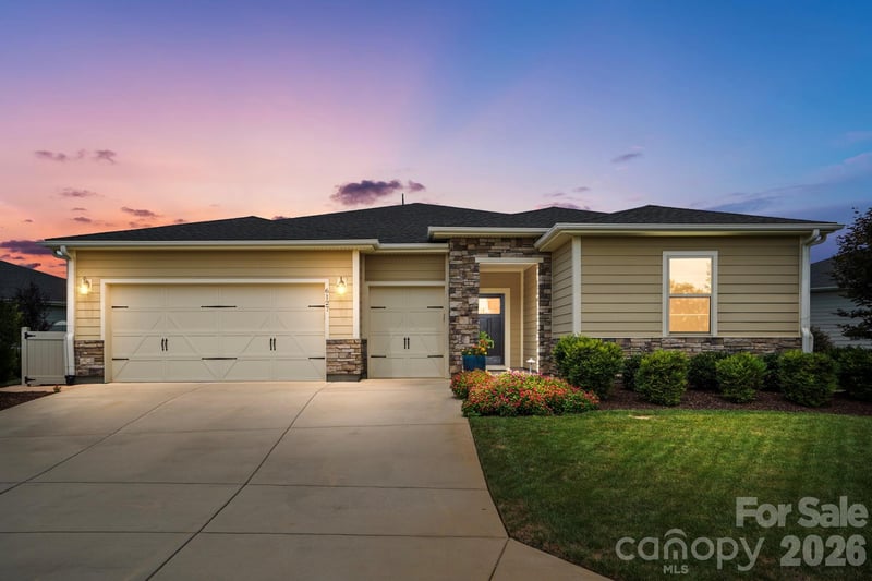 6127 Raven Rock Drive, Denver, NC - 3 beds, 3 baths, 2,410 sqft - $825,000