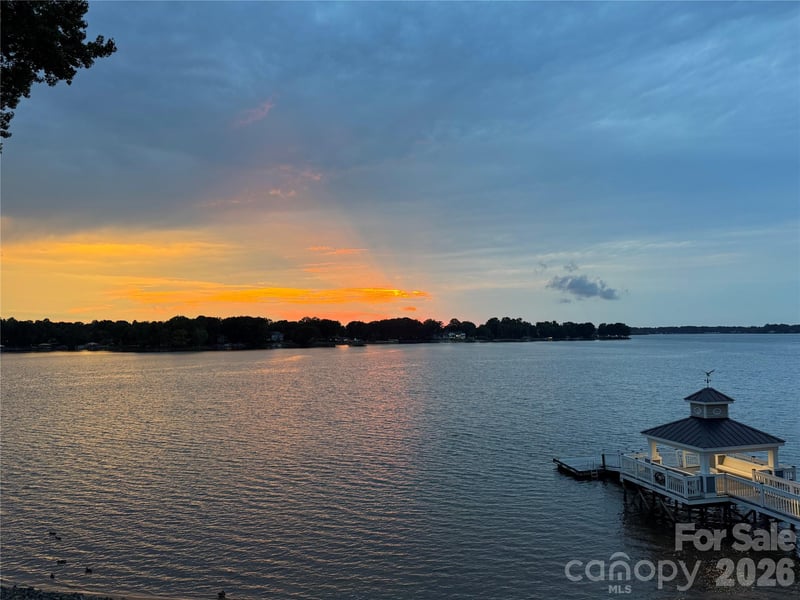 930 Southwest Drive, Davidson, NC - 2 beds, 2 baths, 918 sqft - $449,000