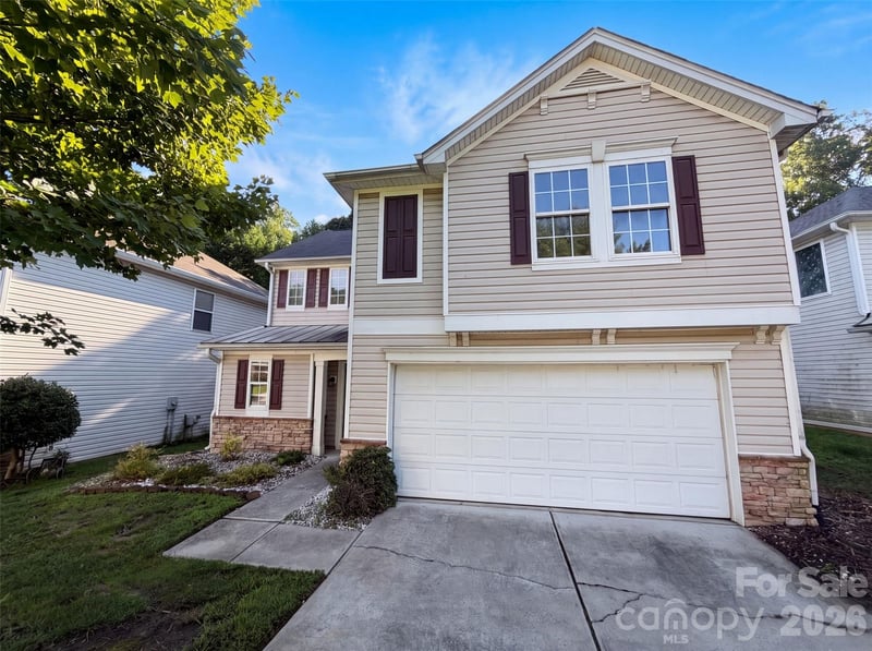 2502 Harwood Hills Lane, Charlotte, NC - 3 beds, 2.5 baths, 1,778 sqft - $342,000
