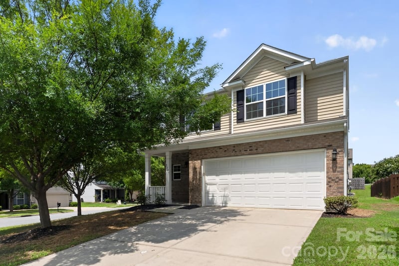 2003 Verde Creek Road, Charlotte, NC - 4 beds, 2.5 baths, 1,986 sqft - $379,000