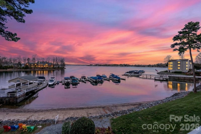 20407 Harborgate Court Apt 404, Cornelius, NC - 2 beds, 2 baths, 1,279 sqft - $675,000