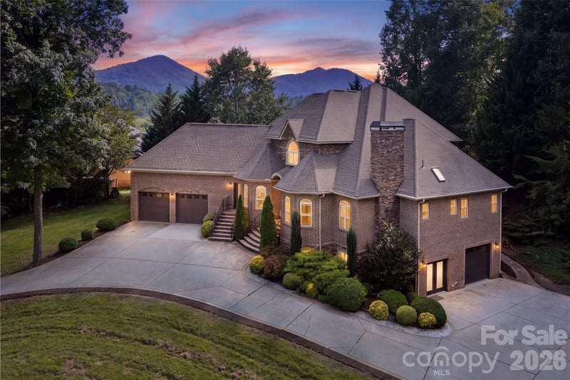 38 Cane Brook Drive, Leicester, NC - 4 beds, 5.5 baths, 5,024 sqft - $1,395,000