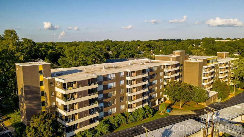 1300 Reece Road Apt 412, Charlotte, NC - 2 beds, 2 baths, 1,246 sqft - $365,000