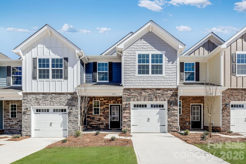 708 Sparano Loop Apt 174, York, SC - 3 beds, 2.5 baths, 1,657 sqft - $250,999