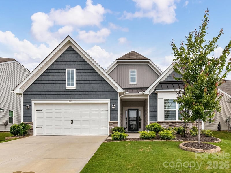 209 Kennerly Center Drive, Mooresville, NC - 3 beds, 3 baths, 2,652 sqft - $479,900