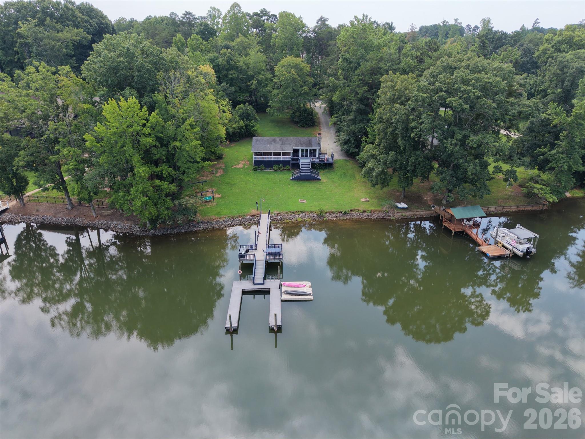 4009 Cindy Lane, Denver, NC. property listing photo
