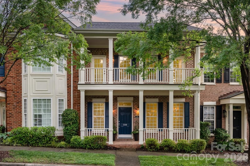 239 N Faulkner Way, Davidson, NC - 3 beds, 2.5 baths, 2,056 sqft - $557,900