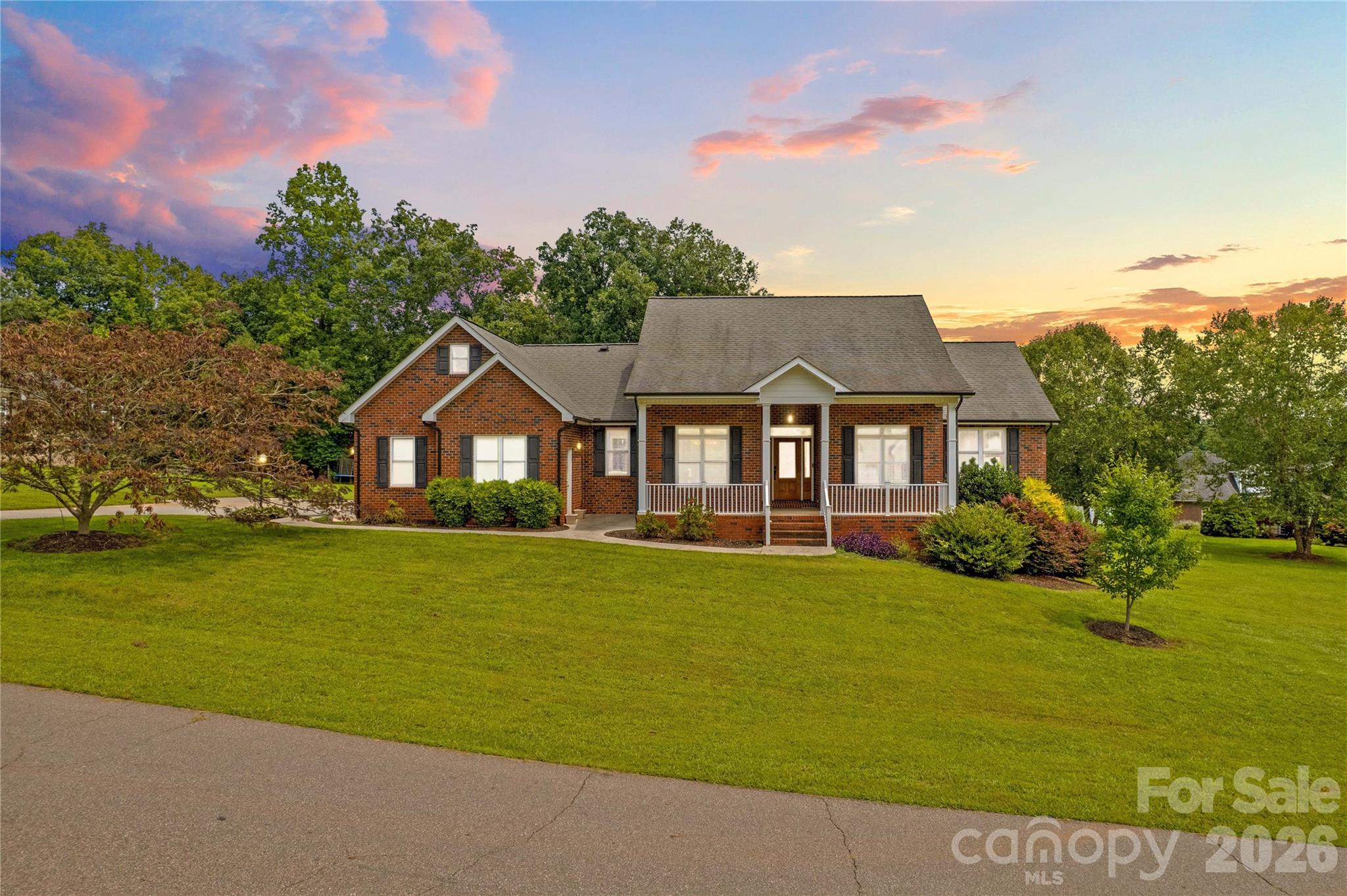 209 Seven Springs Loop, Statesville, NC. property listing photo