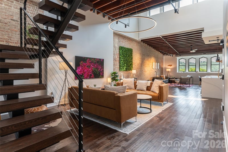 122 College Street Apt 301, Asheville, NC - 3 beds, 3.5 baths, 2,706 sqft - $1,650,000
