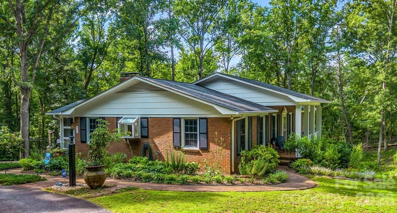 498 Plantation Drive, Rutherfordton, NC - 3 beds, 3 baths, 3,490 sqft - $459,900