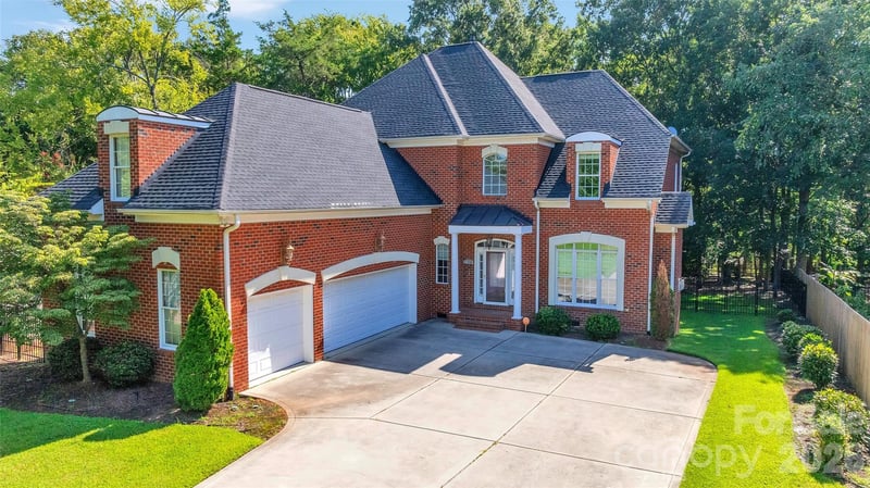 4995 Rea Road, Charlotte, NC - 4 beds, 4 baths, 3,485 sqft - $969,900