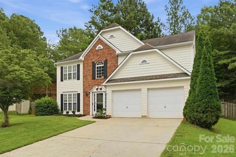 14339 Crown Harbor Drive, Charlotte, NC - 3 beds, 2.5 baths, 2,016 sqft - $425,000