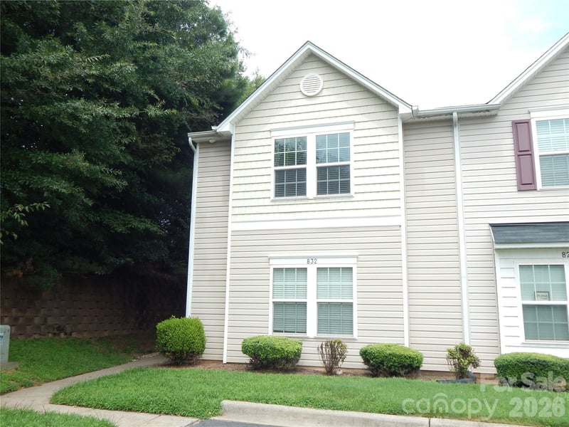 832 Chevelle Drive, Statesville, NC - 3 beds, 2.5 baths, 1,478 sqft - $225,000