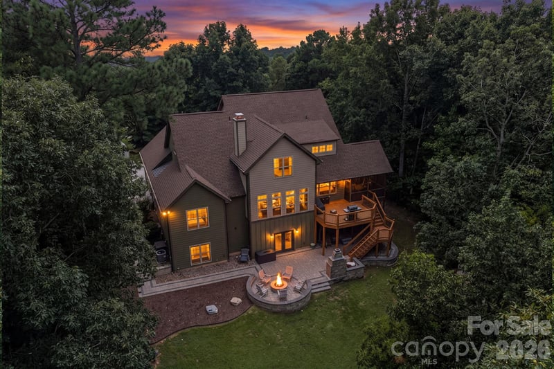 1903 Miners Creek Drive, Lincolnton, NC - 4 beds, 4.5 baths, 5,416 sqft - $964,900
