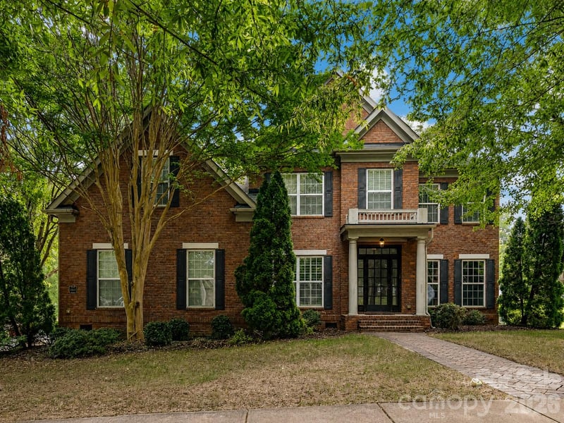 11203 Warfield Avenue, Huntersville, NC - 4 beds, 3.5 baths, 3,490 sqft - $719,900