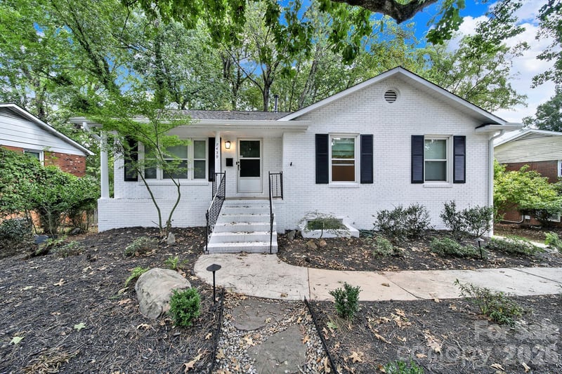 7439 Watercrest Road, Charlotte, NC - 4 beds, 3 baths, 1,845 sqft - $595,000