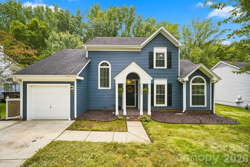11308 Clayford Ridge, Charlotte, NC - 3 beds, 2 baths, 1,415 sqft - $350,000