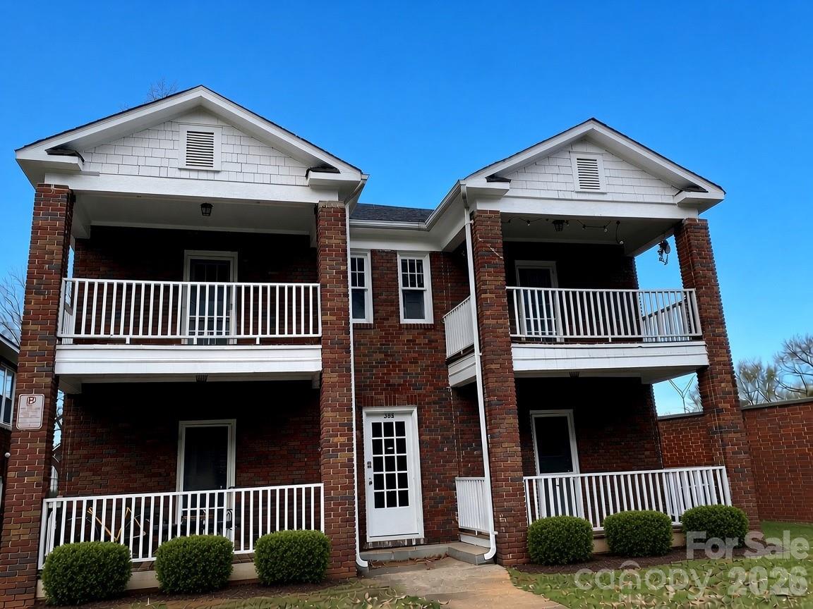 525 Oakland Avenue, Charlotte, NC. property listing photo