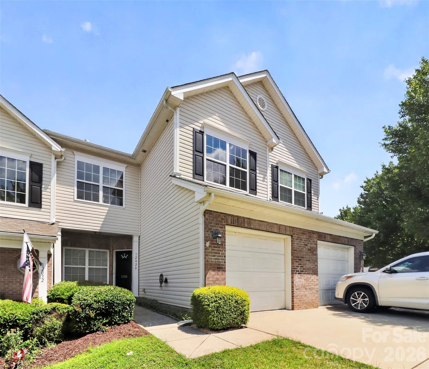 12028 Stratfield Place Circle, Pineville, NC. property listing photo