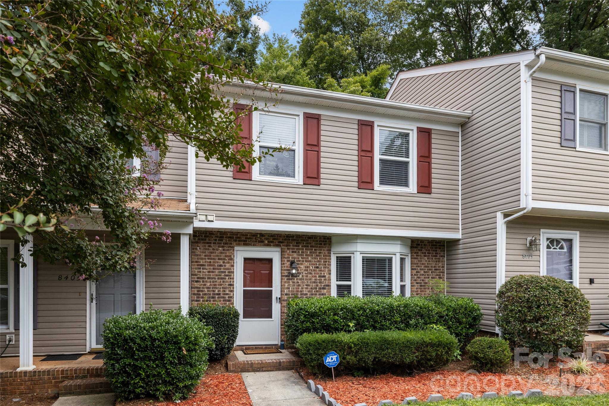 8407 Rust Wood Place, Charlotte, NC. property listing photo