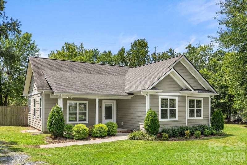 5013 Willow Run Drive, Monroe, NC - 3 beds, 2 baths, 1,364 sqft - $325,000