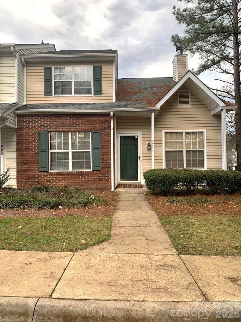 5745 Prescott Court, Charlotte, NC - 3 beds, 2 baths, 1,360 sqft - $1,595