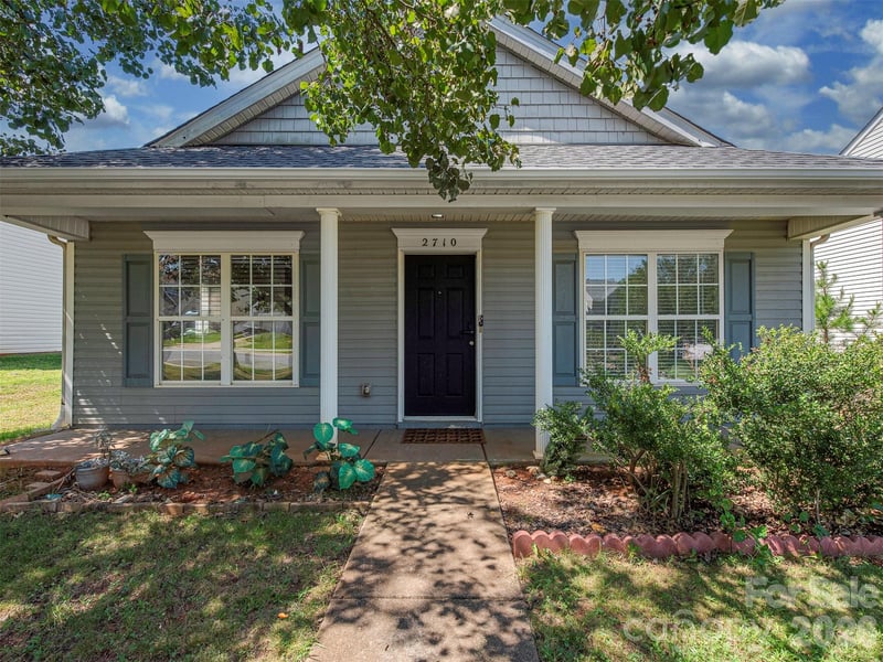 2710 Blackberry Ridge Lane, Charlotte, NC - 3 beds, 2 baths, 1,050 sqft - $284,900