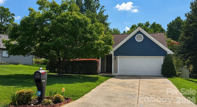 10117 Crayton Drive, Charlotte, NC - 3 beds, 2 baths, 1,490 sqft - $365,000