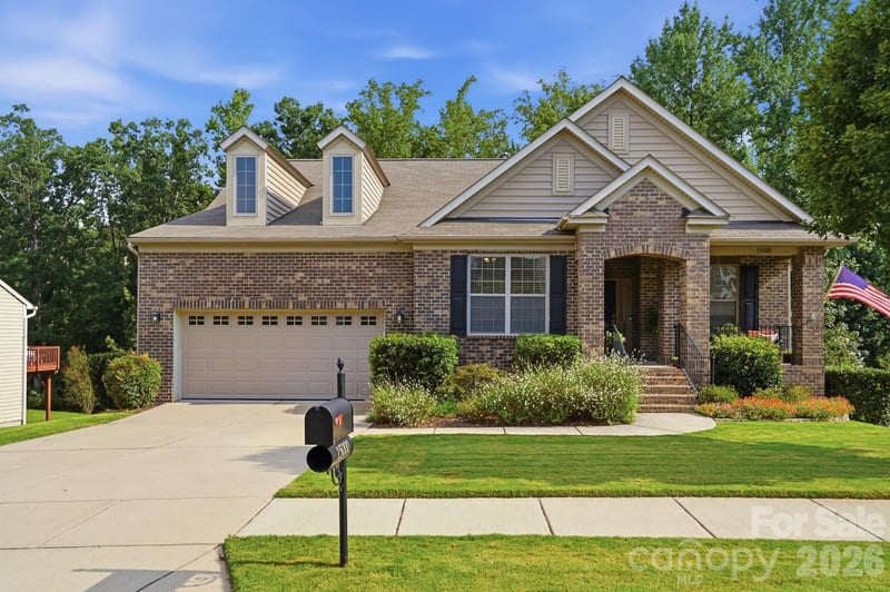 15000 Kinnegal Lane, Charlotte, NC - 4 beds, 3 baths, 3,180 sqft - $600,000