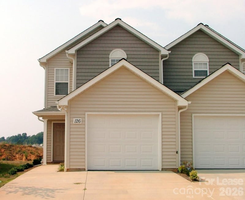 126 Clusters Circle, Mooresville, NC - 2 beds, 2.5 baths - $1,595/mo