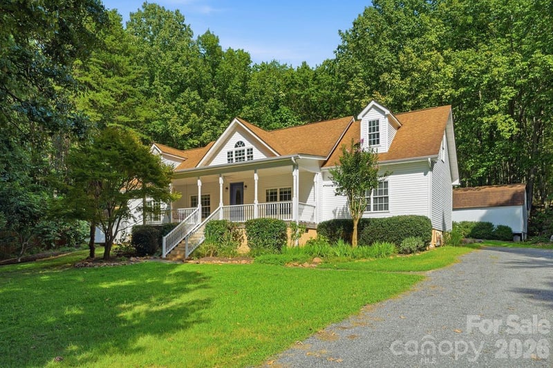 5480 Liberty Hill Road W, York, SC - 3 beds, 3 baths, 3,044 sqft - $550,000