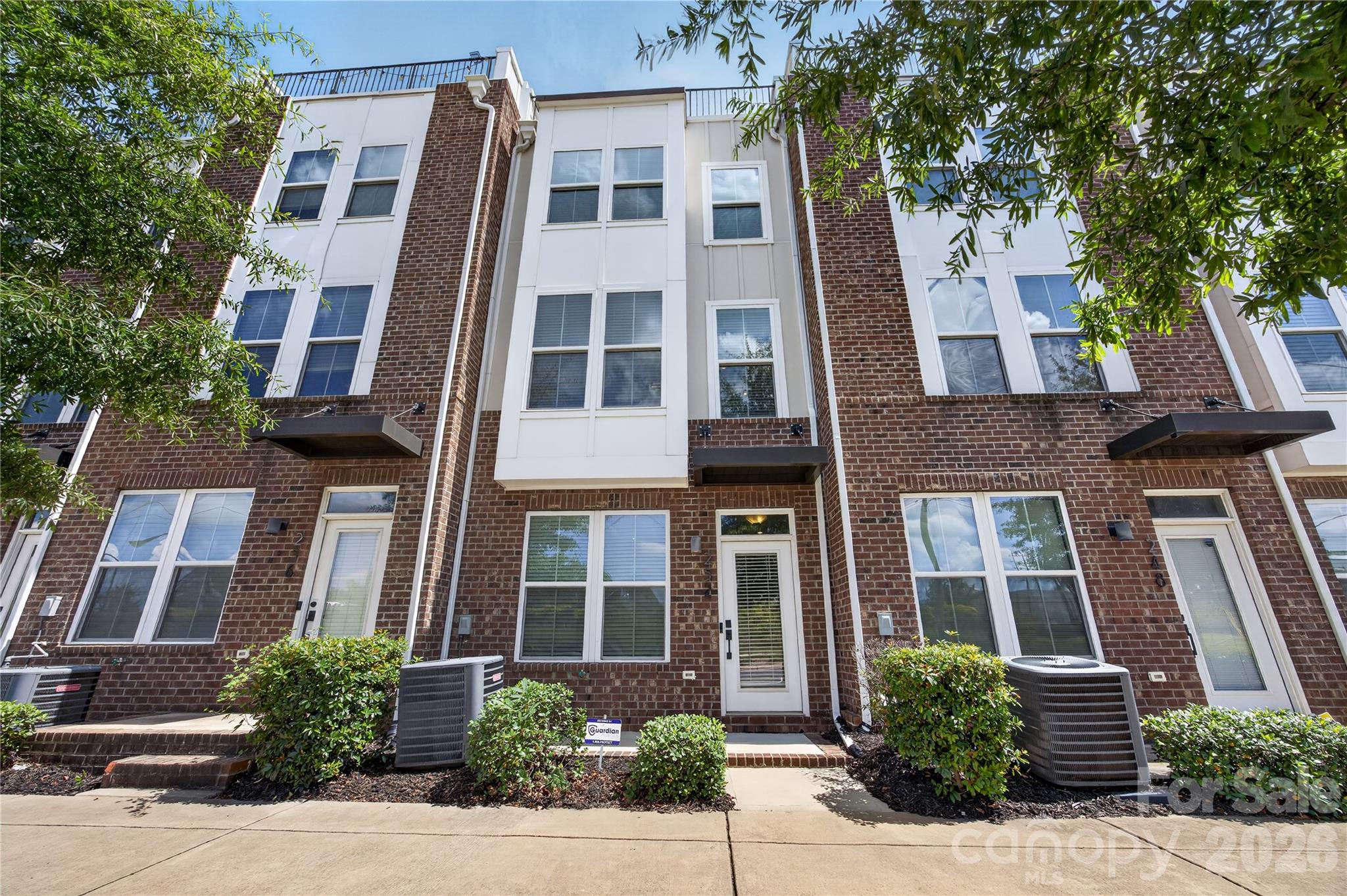 252 Parkwood Avenue, Charlotte, NC. property listing photo