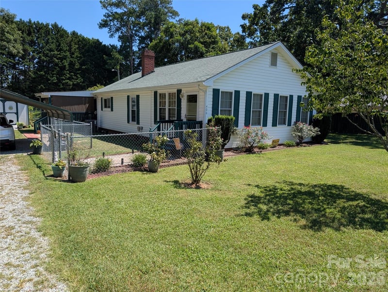 406 N Kimmons Street N, Landis, NC - 2 beds, 1 bath, 1,250 sqft - $249,000