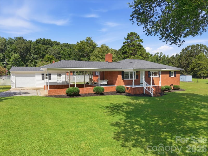 2424 Griffith Road, Monroe, NC - 3 beds, 1 bath, 1,333 sqft - $318,900