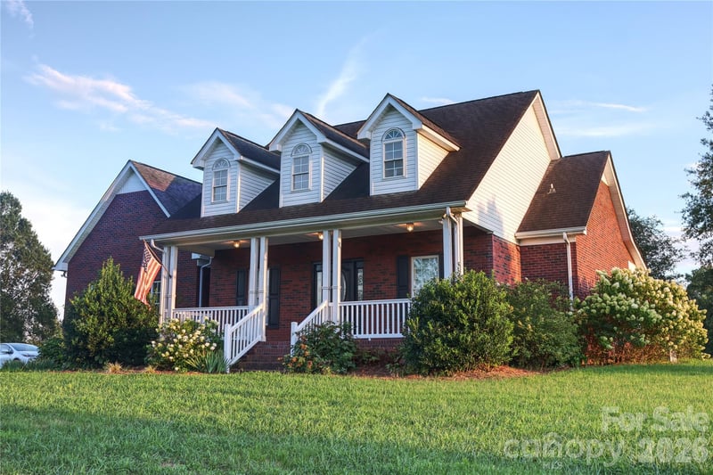 6710 Lawyers Road E, Marshville, NC - 3 beds, 2 baths, 1,660 sqft - $599,000