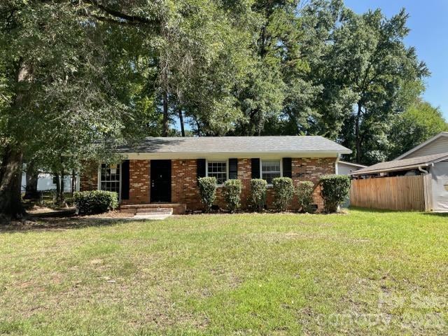 909 Carrington Drive, Charlotte, NC - 3 beds, 1 bath, 1,025 sqft - $199,900
