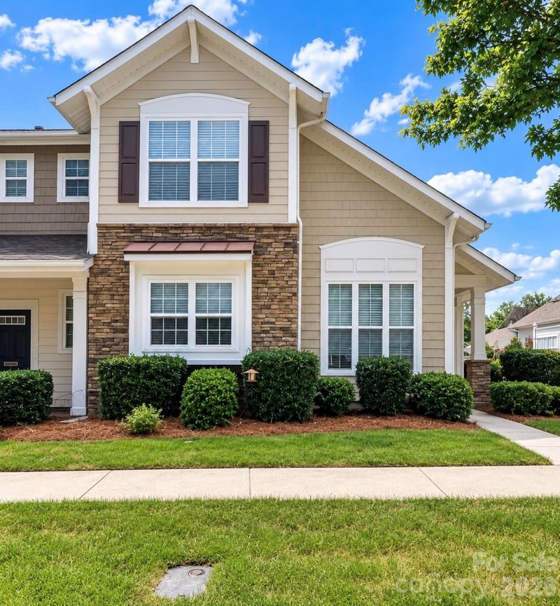 1148 Drummond Lane, Matthews, NC - 3 beds, 2.5 baths - $330,000