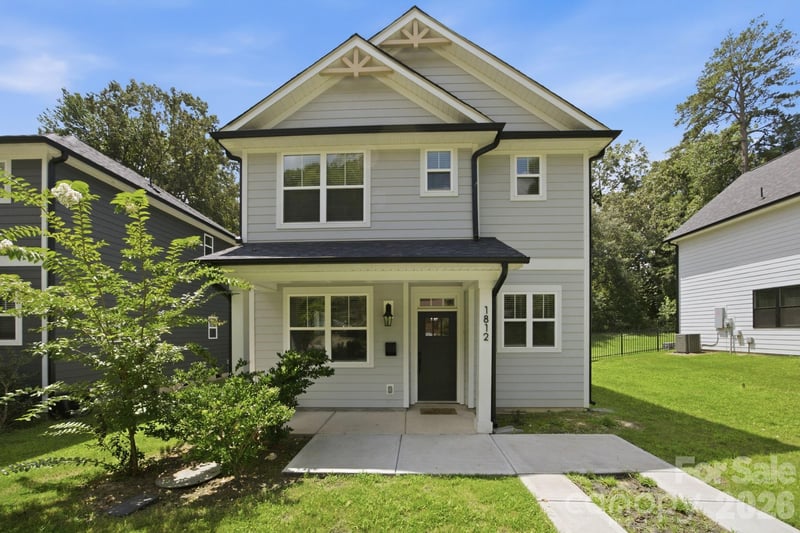 1812 Purser Drive, Charlotte, NC - 3 beds, 2.5 baths, 1,606 sqft - $439,900
