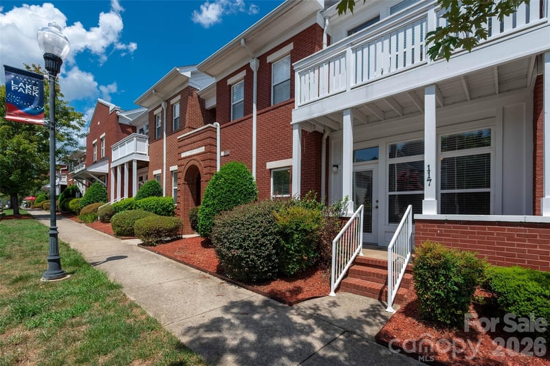 6112 Creft Circle Apt 117, Indian Trail, NC - 2 beds, 2 baths, 1,119 sqft - $249,900