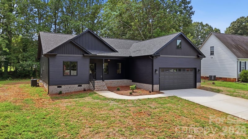 3301 Eva Drive NW, Concord, NC - 3 beds, 2 baths, 1,568 sqft - $425,000