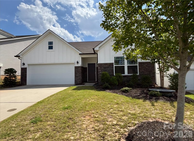 223 Old Harbor Drive, Mount Gilead, NC - 3 beds, 2 baths, 1,682 sqft - $342,500