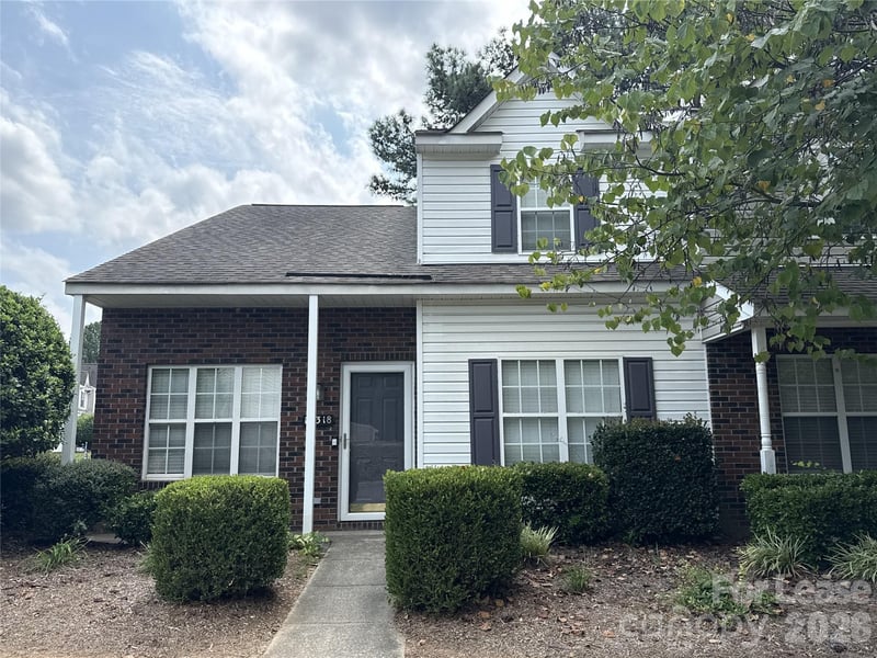 15318 Brynfield Drive, Charlotte, NC - 3 beds, 2 baths - $1,900