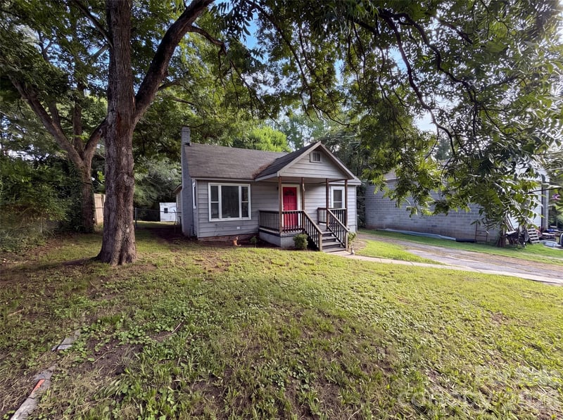 831 Fairview Street, Kannapolis, NC - 3 beds, 2 baths, 1,273 sqft - $175,000