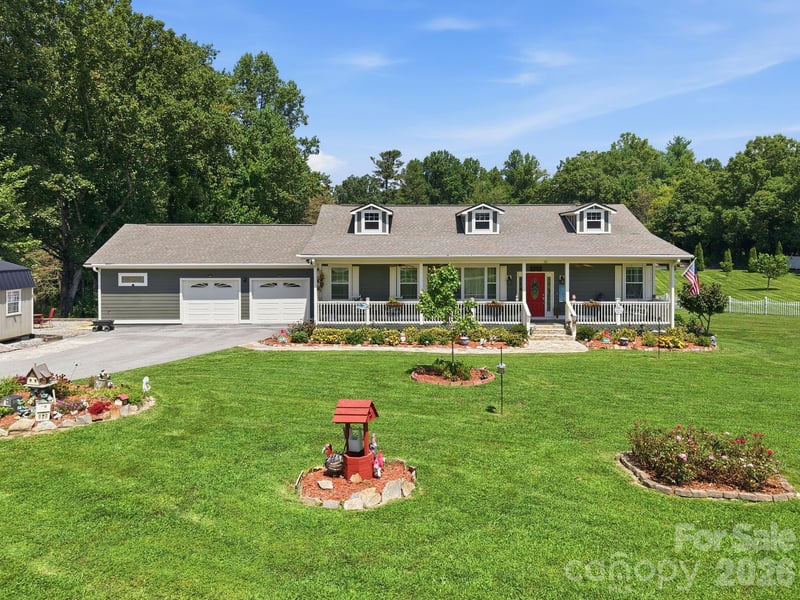 60 Shacoba Lane Apt 1, Hendersonville, NC - 3 beds, 2 baths, 1,569 sqft - $535,000